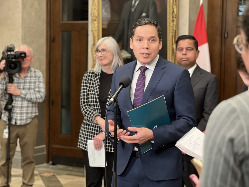 Inuit Nunangat University Advancing Inuit self-determination in higher ...